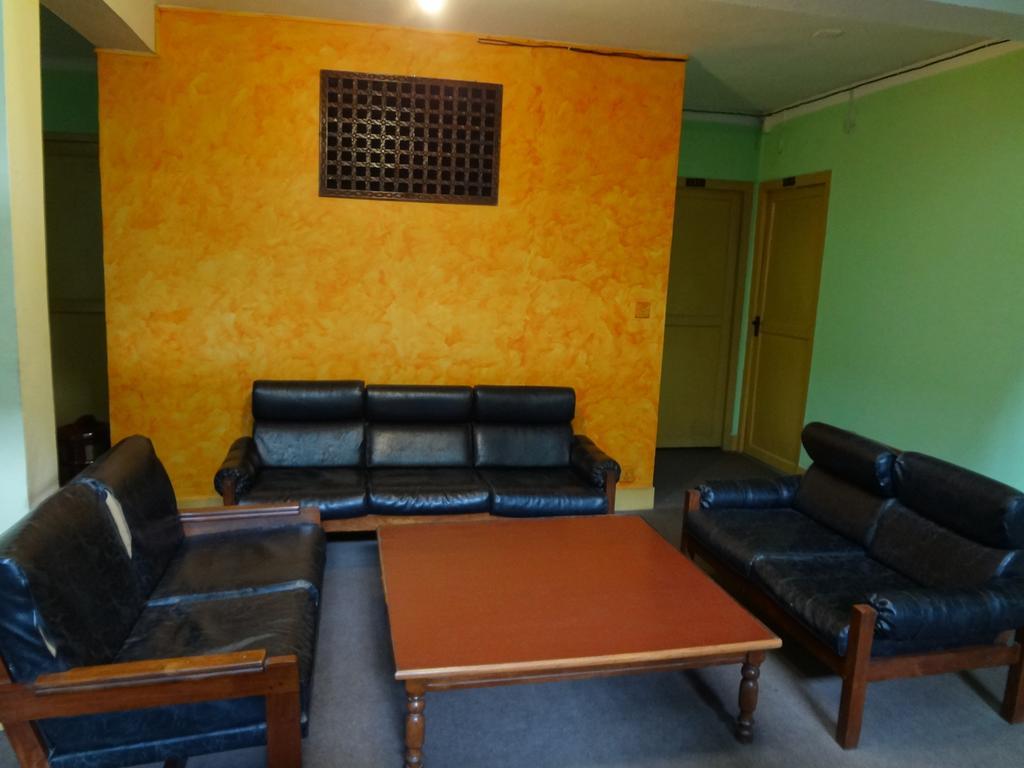 Hotel Nana Kathmandu Bagian luar foto