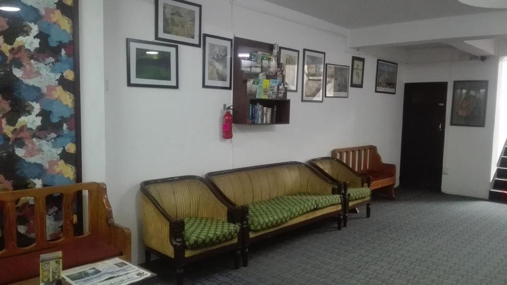Hotel Nana Kathmandu Bagian luar foto