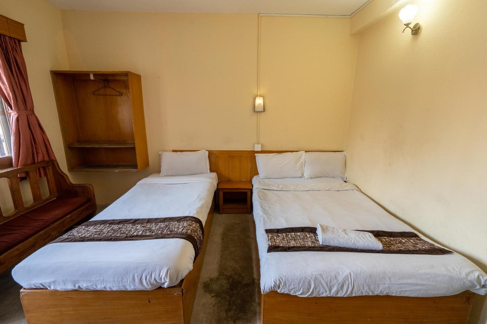 Hotel Nana Kathmandu Bagian luar foto