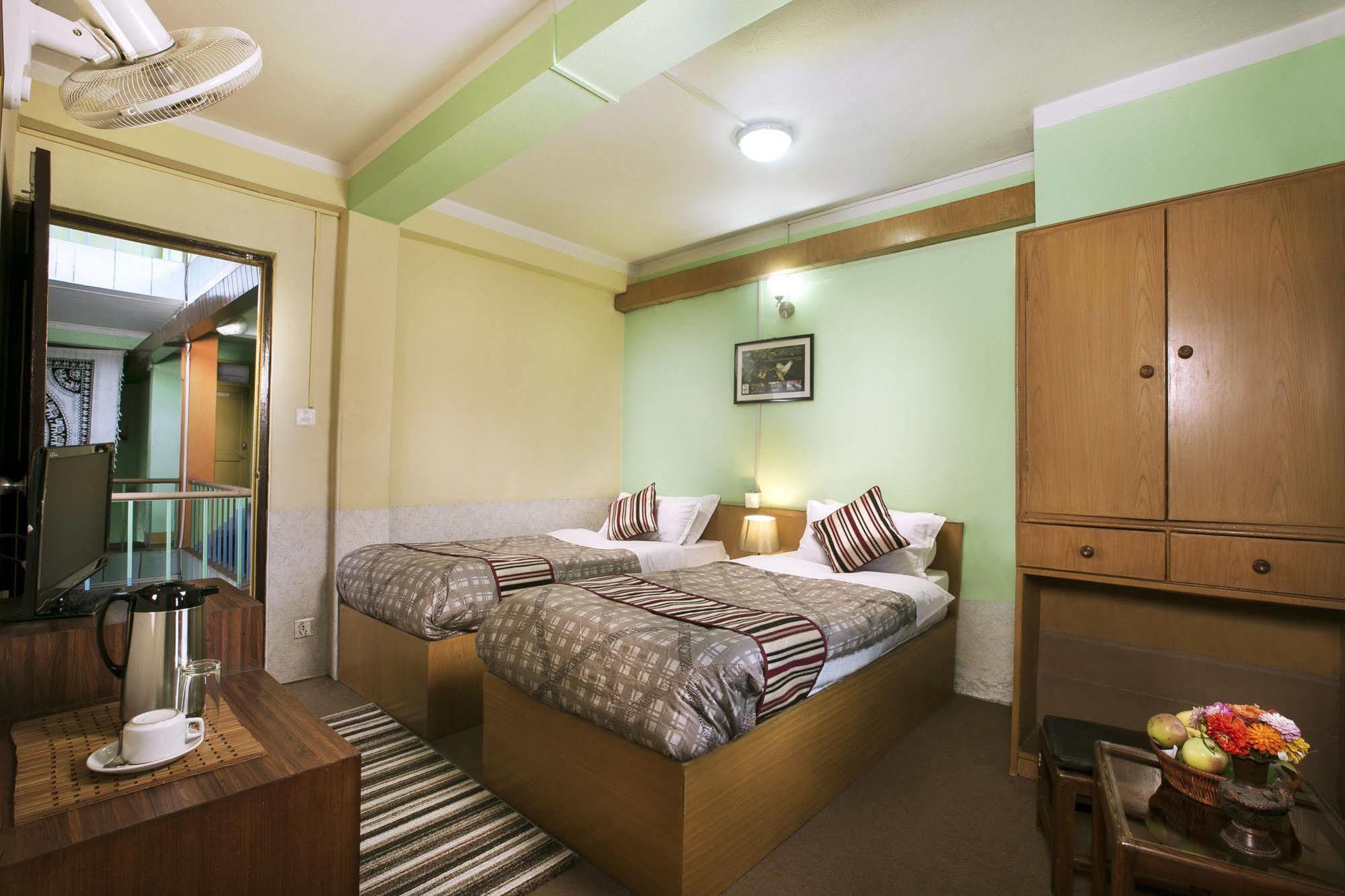 Hotel Nana Kathmandu Bagian luar foto